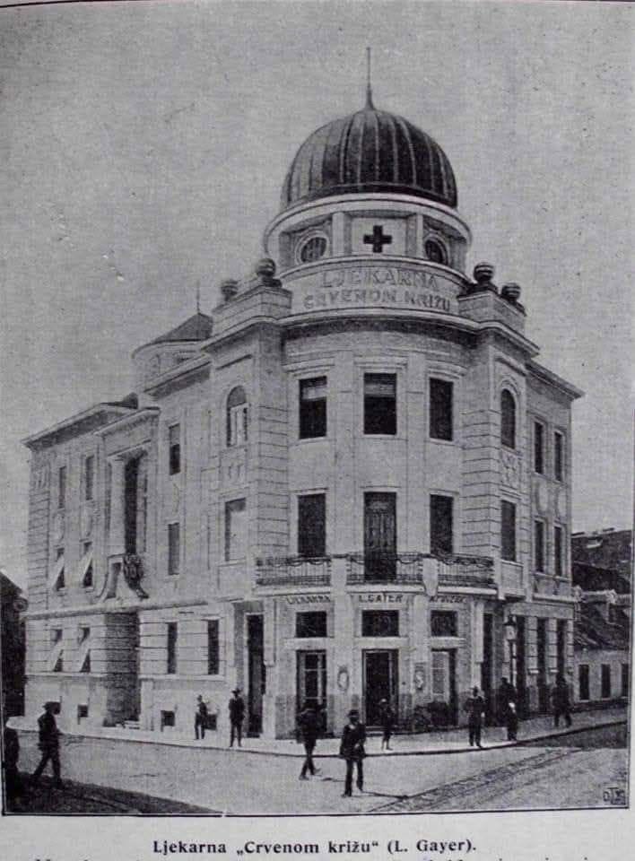Ilica 79, Kačićeva 2, 1911. godine. Ljekarna crvenog križa. Vlasnik zgrade Ladislav Gayer